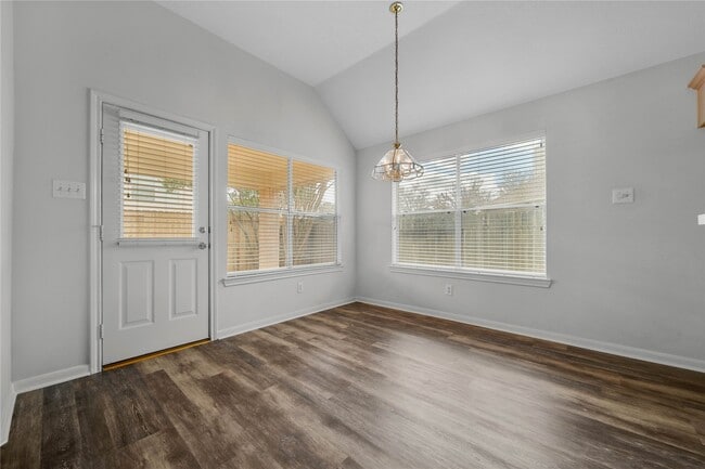 Building Photo - 11719 Short Trail Ln