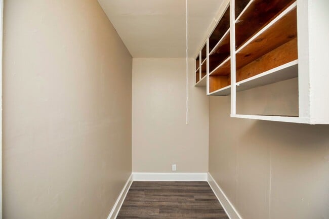 Building Photo - ** 3 bed 2 bath located in Dalraida **Call...