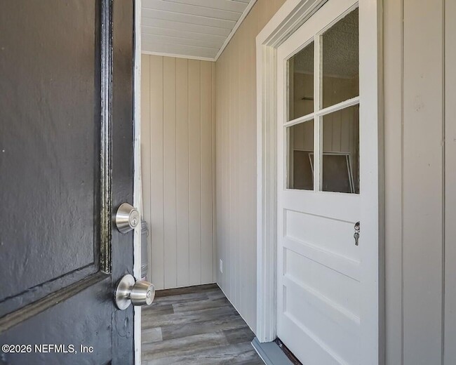 Building Photo - 1901 Pullman Ct