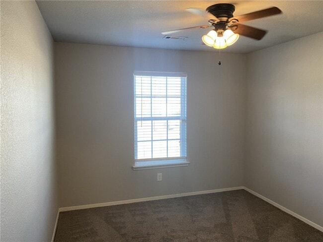 Building Photo - 1426 Apollo Dr