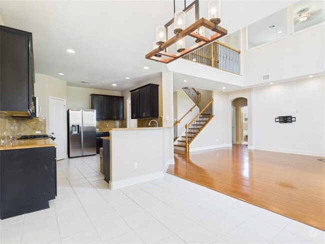 Building Photo - 2504 Alexander Ct