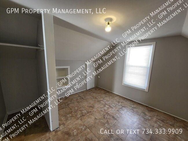 Building Photo - 6339 Hampden St