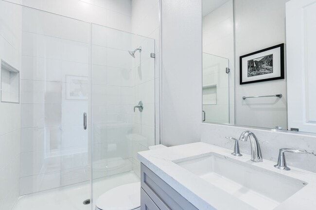 Building Photo - Incredible Fully Furnished New Home In Lak...