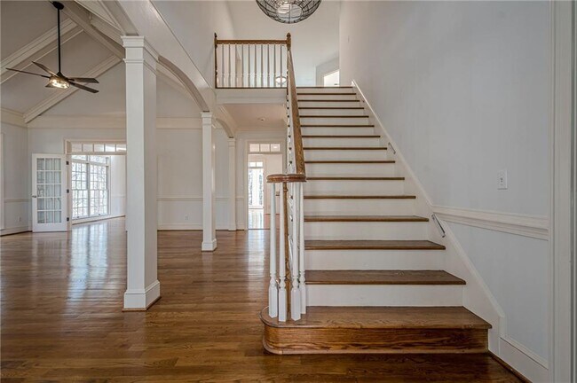 Building Photo - 34 Johnston Row NW