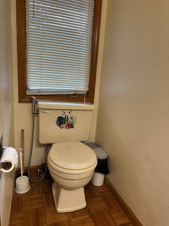 Building Photo - 1174 Hidden Ridge Rd