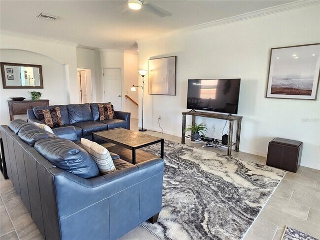 Building Photo - 10825 Tarflower Dr