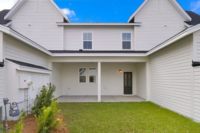 Building Photo - Luxury Townhome in Midtown Nexton