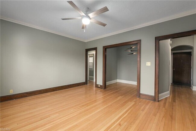 Building Photo - 10429 Clifton Blvd