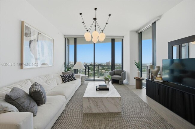 Building Photo - 500 Alton Rd