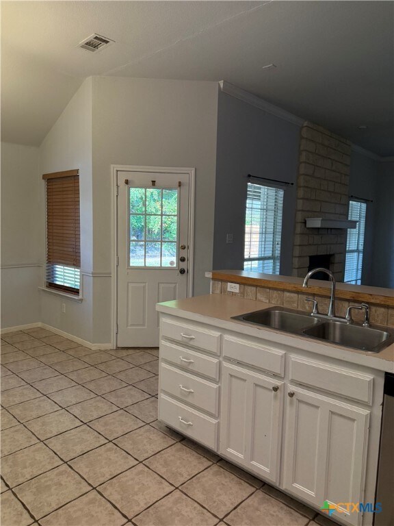 Building Photo - 2105 Indian Camp Trail