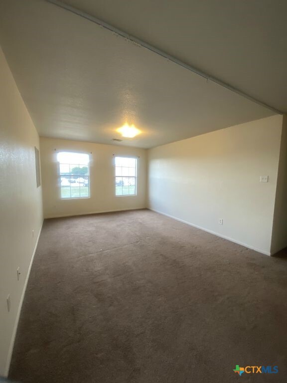 Building Photo - 5406 Oster Dr