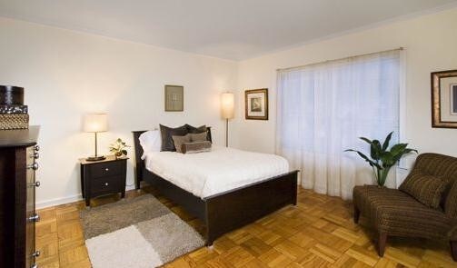 Building Photo - 210 Independence Dr