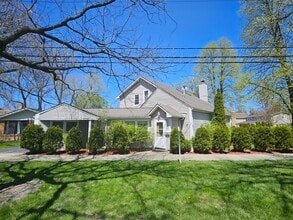 Building Photo - 808 Indian Rd