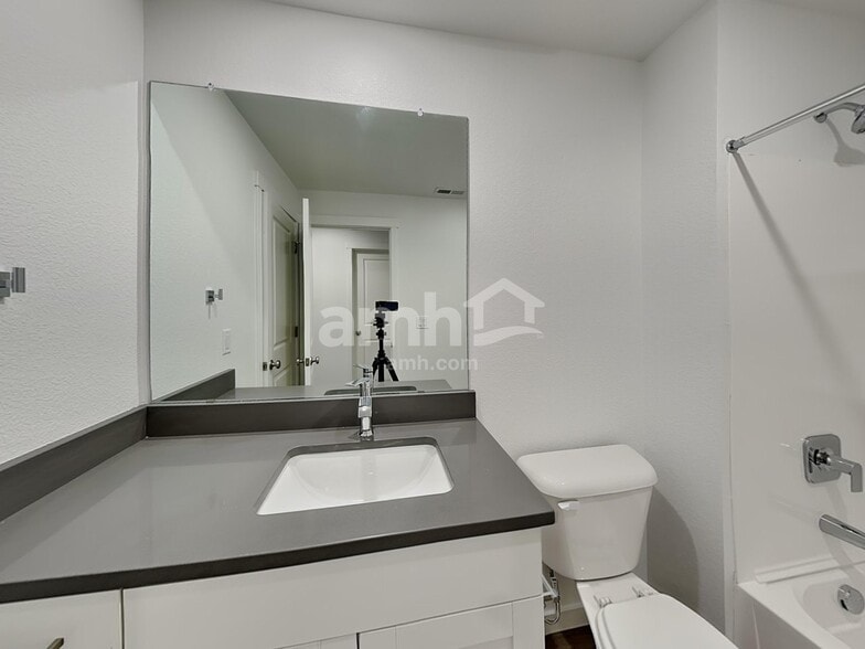 Building Photo - 23642 E 3rd Pl