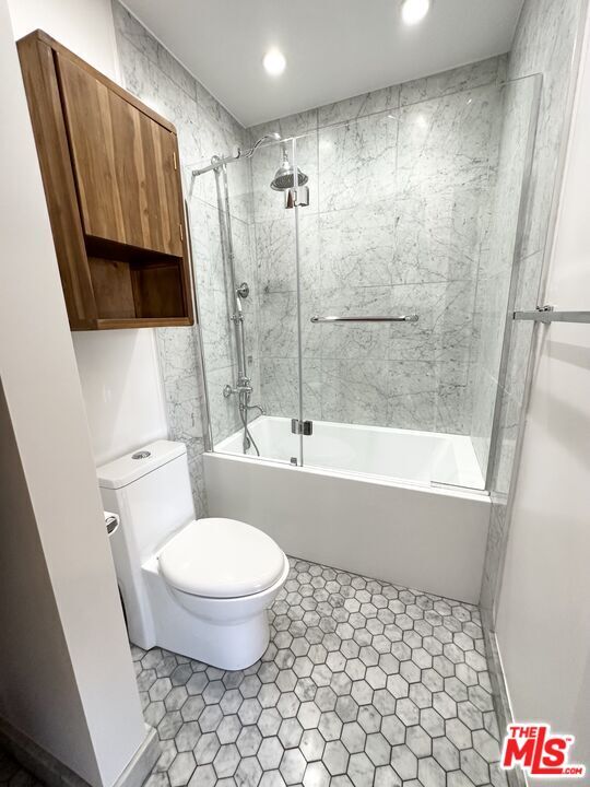 Building Photo - 141 S Clark Dr