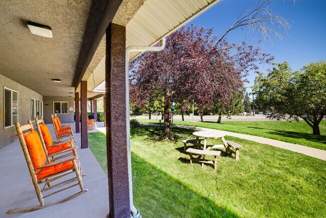 Community Exterior - Quincy Place Senior Apartments