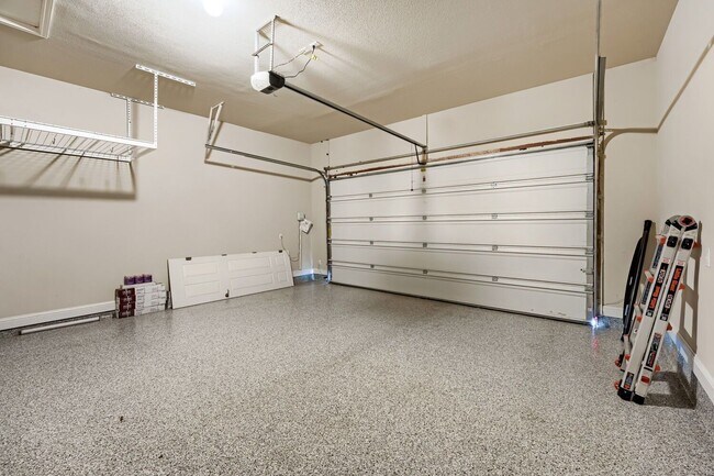 Building Photo - 12620 Javea Dr