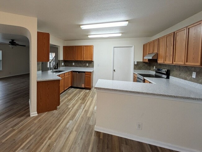 Building Photo - 16216 Ike Ln