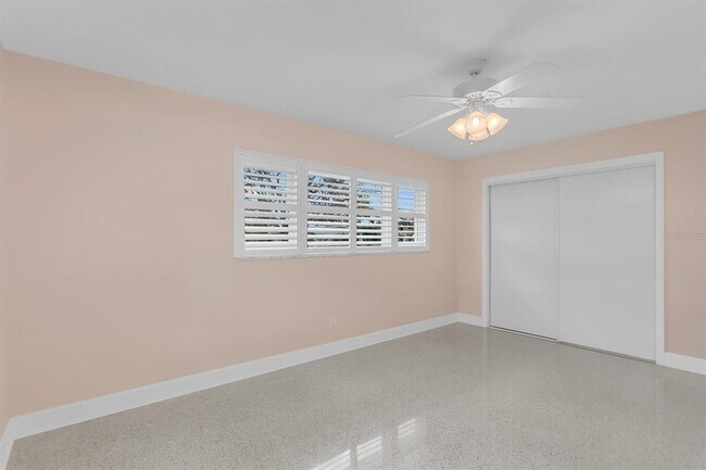 Building Photo - 88 New Jersey Dr