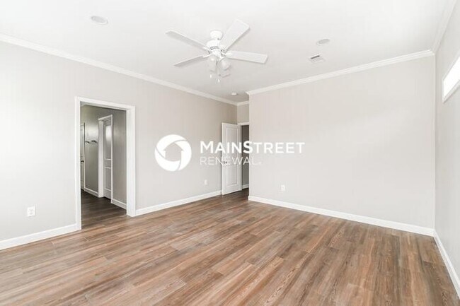 Building Photo - 4 Bedroom Pet-Friendly Home in Lehigh Acre...