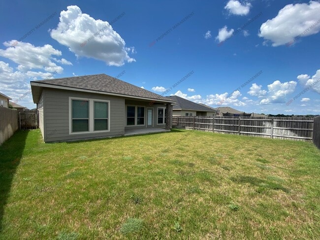 Building Photo - 4-Bedroom, 3-Bath Home in Belton ISD – Ove...