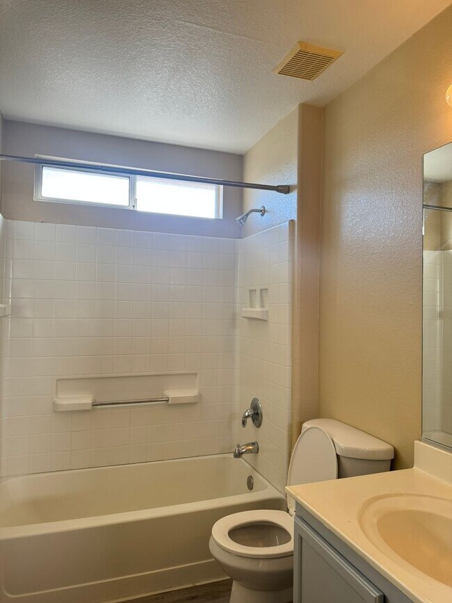 Building Photo - **Beautiful 4-Bedroom Home with Open Floor Plan, Solar, EV Charger & NO HOA**