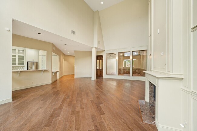 Building Photo - 103 Sage Rd