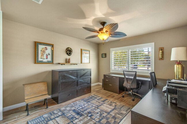 Building Photo - 3672 Seascape Dr