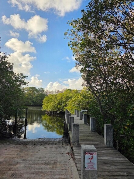 Building Photo - 6367 Riverwalk Ln