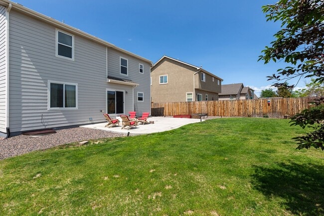Building Photo - 7256 Red Cardinal Loop