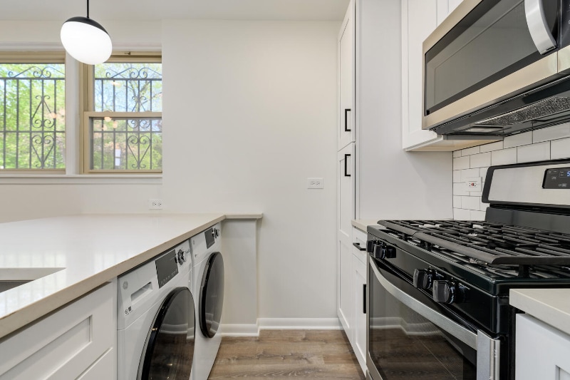 Building Photo - 2128 N Whipple St