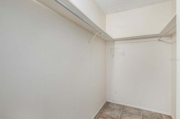 Building Photo - 5503 Pokeweed Ct