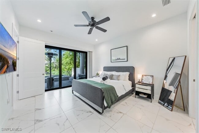 Building Photo - 4064 Full Moon Ct