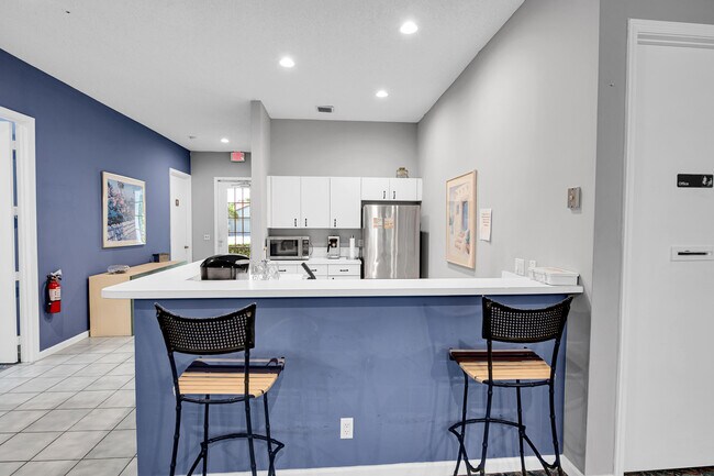 Building Photo - 5625 Aspen Ridge Cir