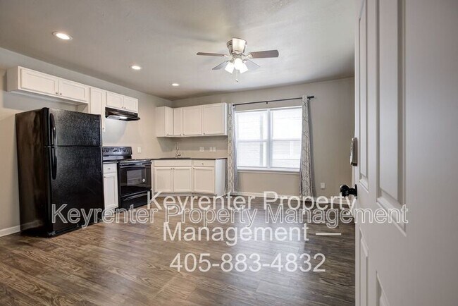 Building Photo - 2325 NW 12th St