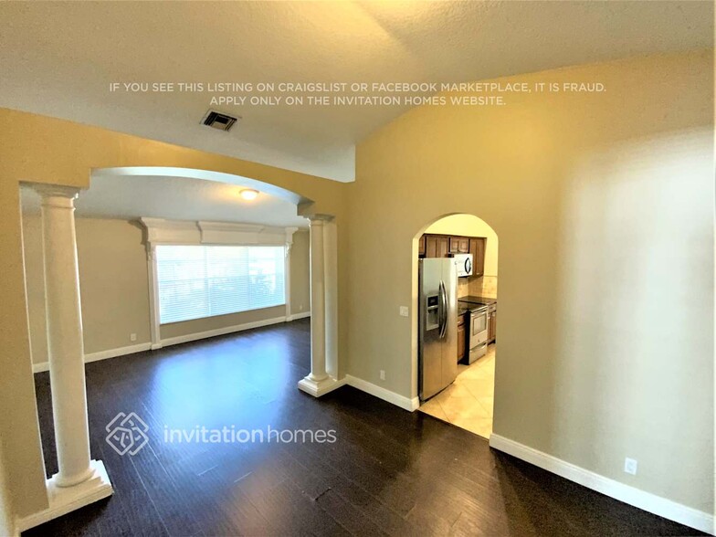 Building Photo - 178 Royal Pine Cir S