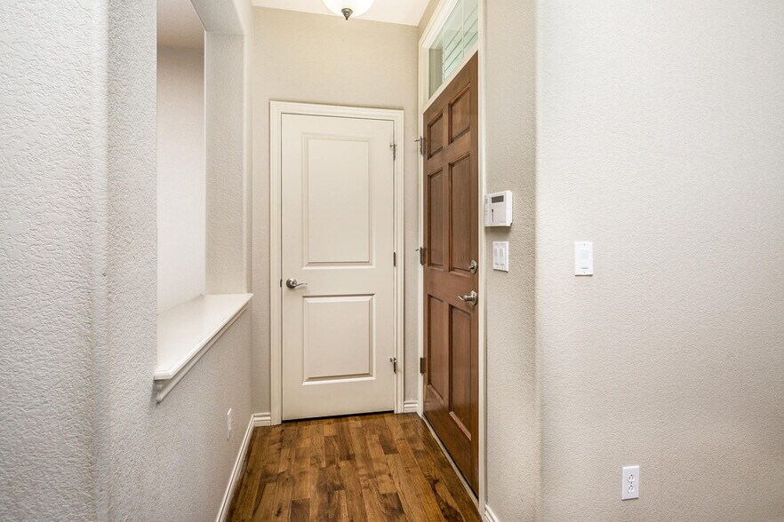 Entry/coat Coat Closet - 1067 Uinta Way