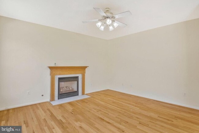Building Photo - 9112 Granite Ct