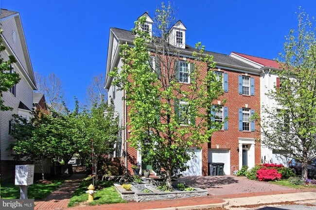 Building Photo - 5120 Grimm Dr