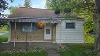 Building Photo - 1503 Gilbert St