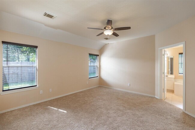 Building Photo - 24523 Rathford Ct