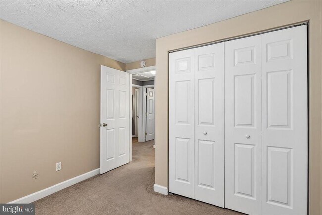 Building Photo - 1594 Lodge Pole Ct