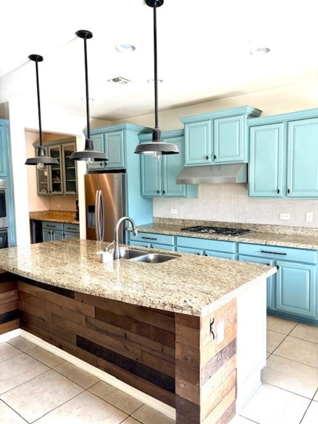 Building Photo - Stunning 2 story home in Oro Valley!!