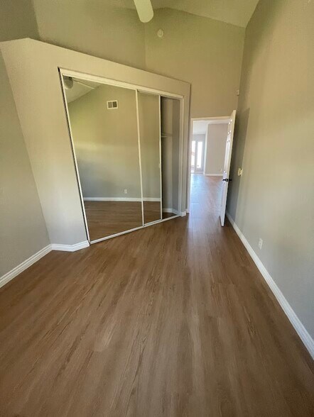 Building Photo - 514 Barnett Dr