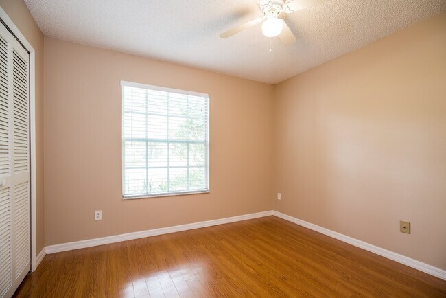 Building Photo - 1254 Countrywind Dr