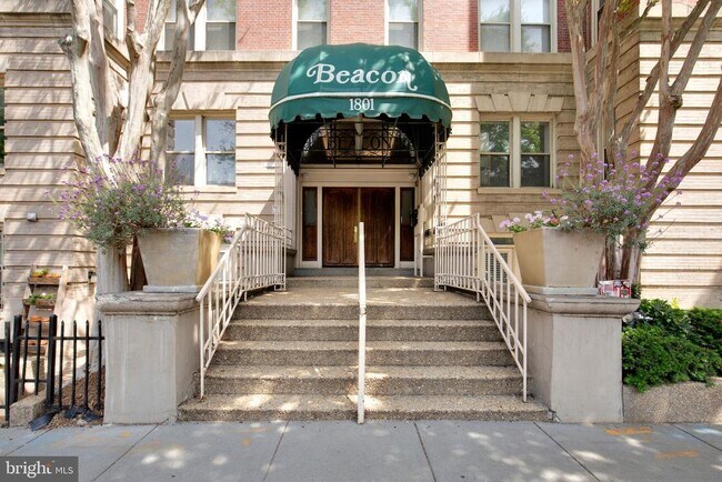 Building Photo - 1801 Calvert St NW