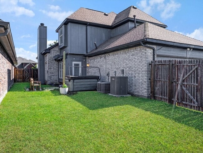 Building Photo - 2409 Baretta Dr