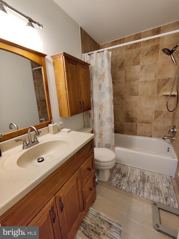 Building Photo - 9445 Park Hunt Ct