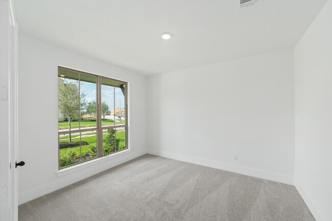 Building Photo - 21127 Coral View Dr