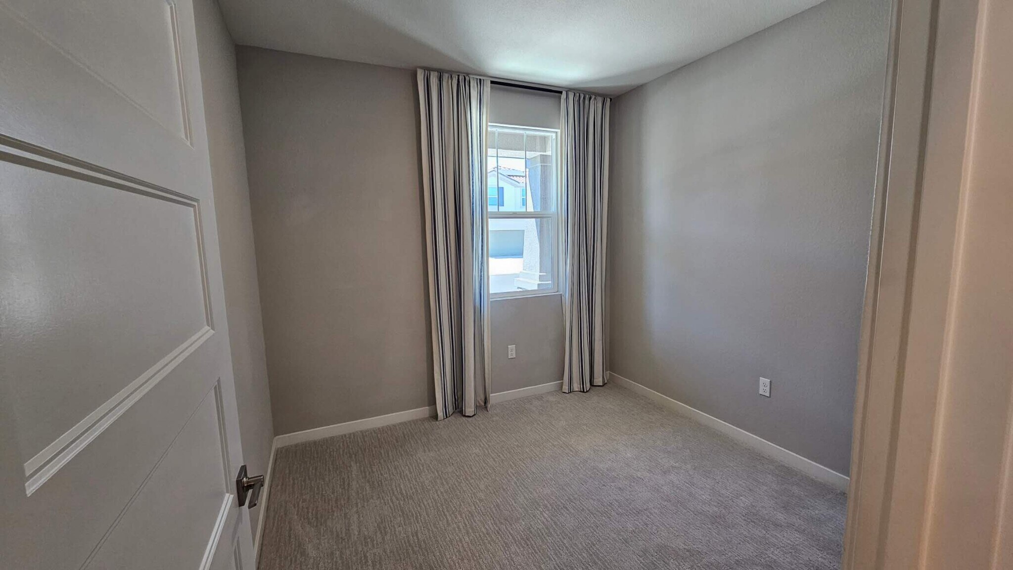 Building Photo - 10346 S Solvita Way